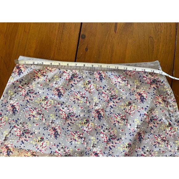 Boden Short Skirt 12R Lined Floral All Cotton Gray Yellow Pink Flowers Size Zip - Picture 9 of 11